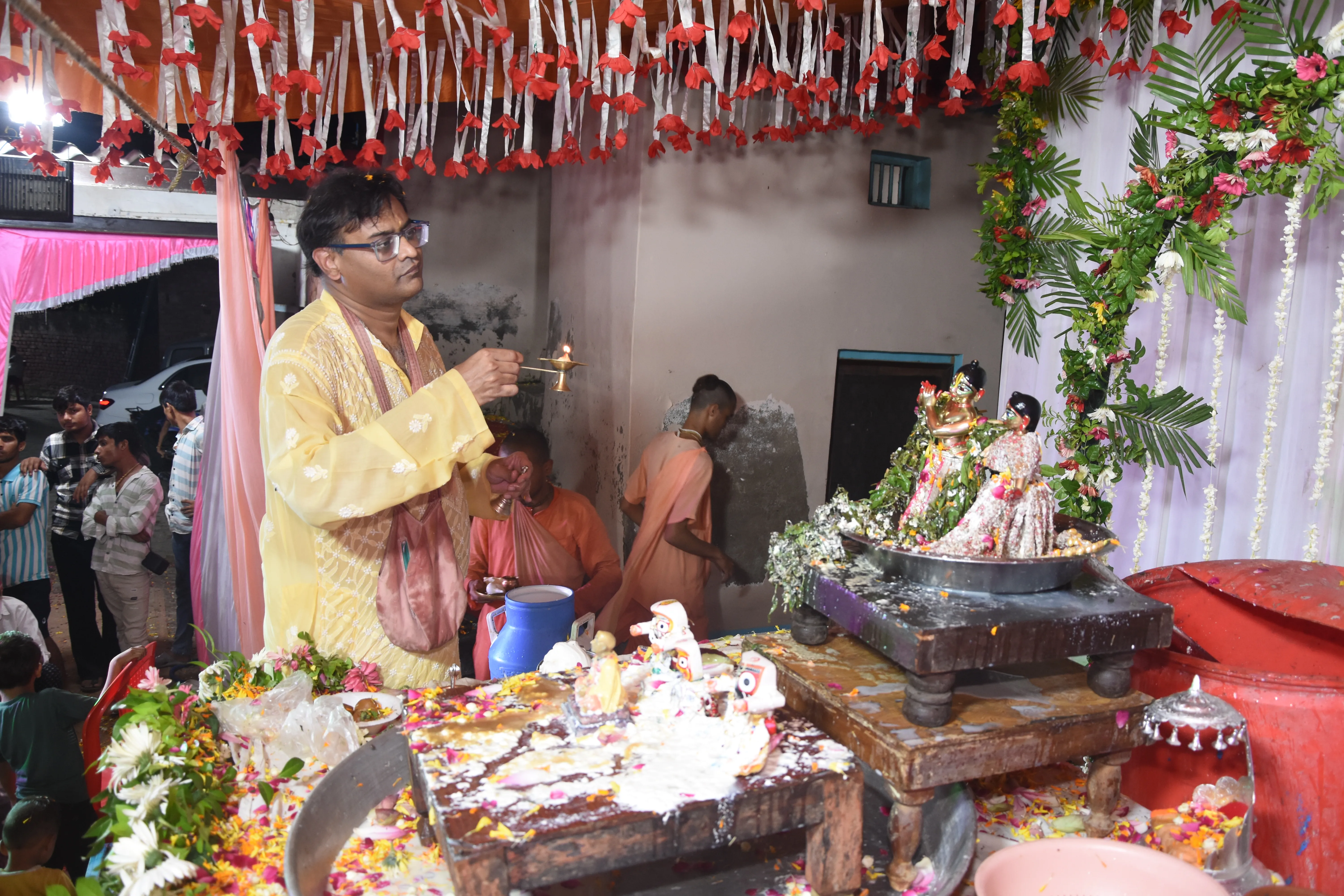 Kirtan during the Janmashtami festival